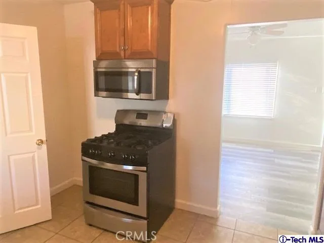 3781 Mountain View Avenue B, Pasadena, California 91107