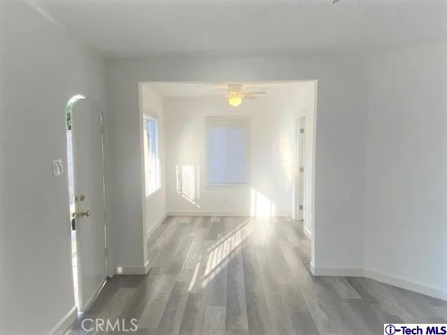3781 Mountain View Avenue B, Pasadena, California 91107
