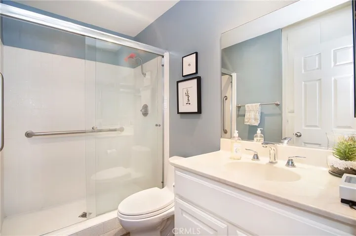 Hall Guest Bath.