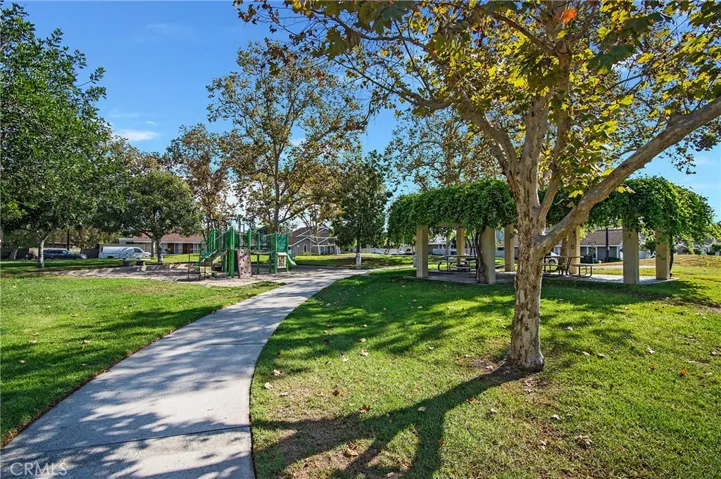 4 Harvest, Irvine, California 92604