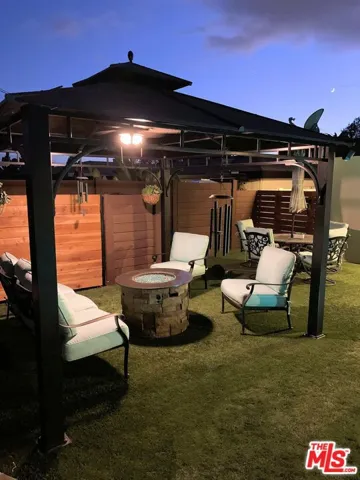 9338 Rhea Avenue, Northridge, California 91324