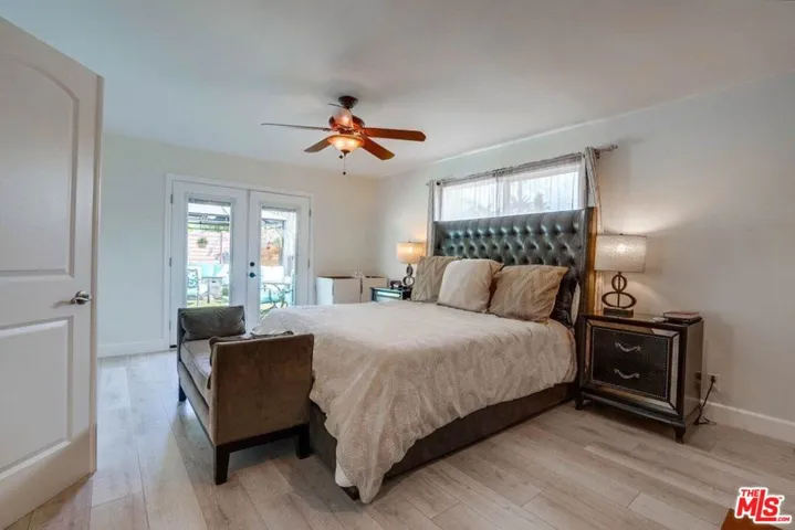 9338 Rhea Avenue, Northridge, California 91324