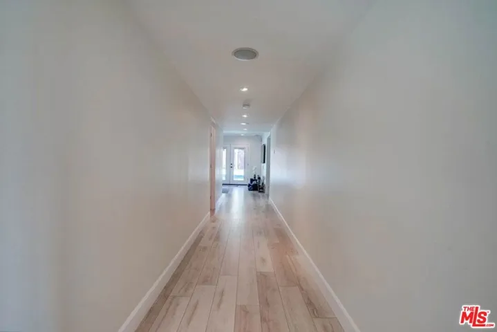 9338 Rhea Avenue, Northridge, California 91324