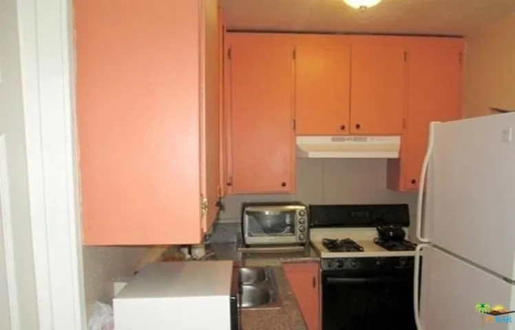1 bed kitchen