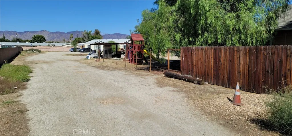 41072 Whittier Avenue, Hemet, California 92544