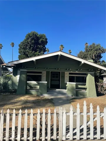 623 Laurel Avenue, Pomona, California 91768