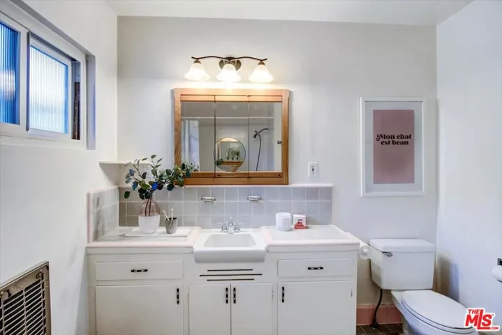 4078 Coolidge Avenue, Culver City, California 90066