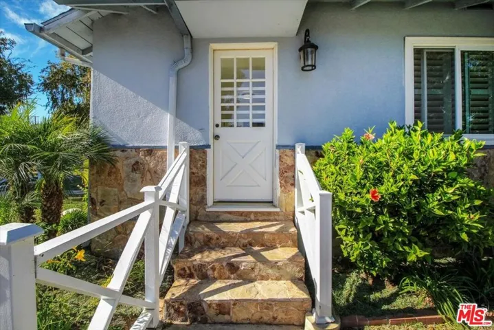 4078 Coolidge Avenue, Culver City, California 90066