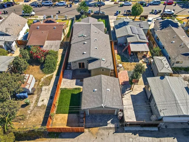 3447 8th Avenue, Los Angeles, California 90018