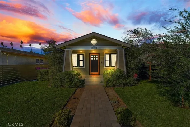 3447 8th Avenue, Los Angeles, California 90018