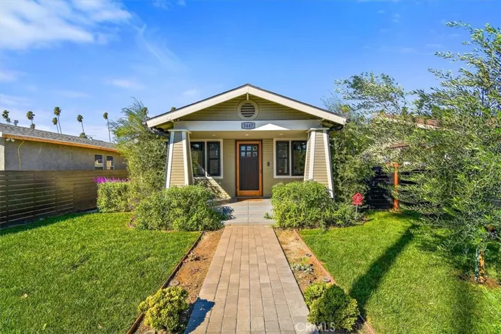 3447 8th Avenue, Los Angeles, California 90018