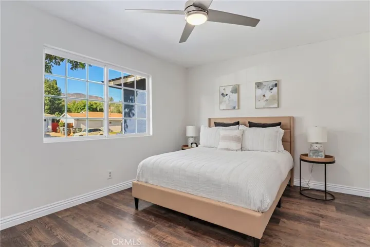 1561 Brentwood Drive, Corona, California 92882