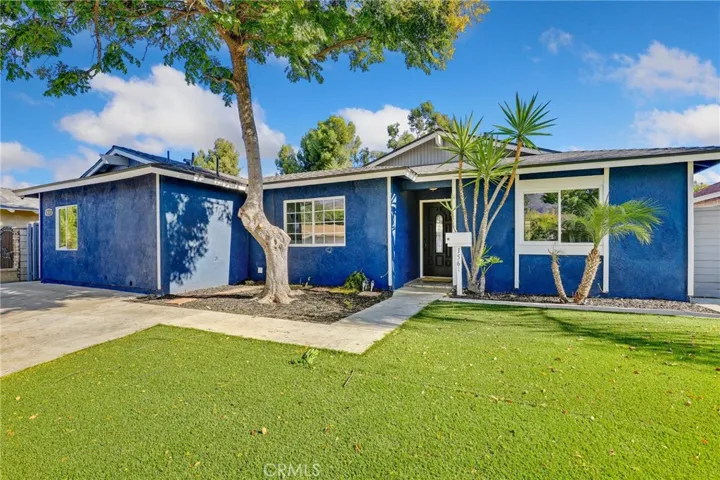 1561 Brentwood Drive, Corona, California 92882