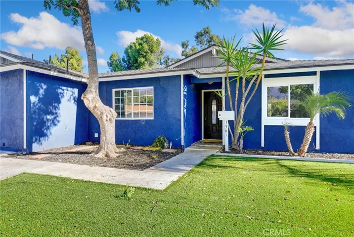 1561 Brentwood Drive, Corona, California 92882