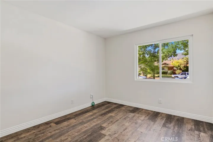 1561 Brentwood Drive, Corona, California 92882