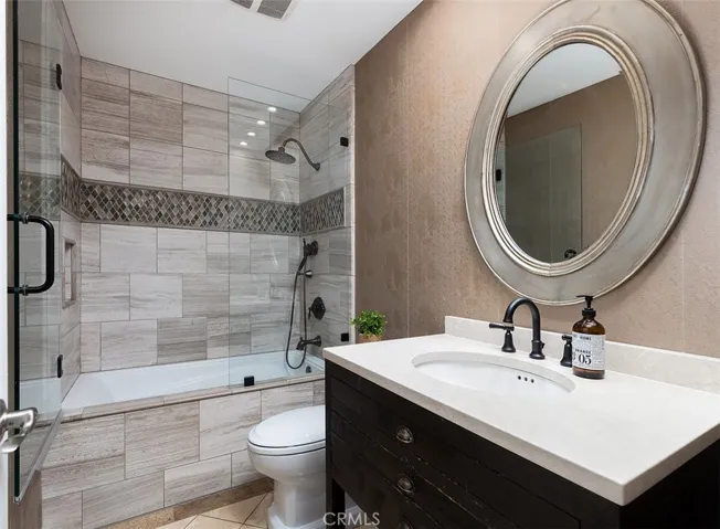 27764 Bahamonde, Mission Viejo, California 92692