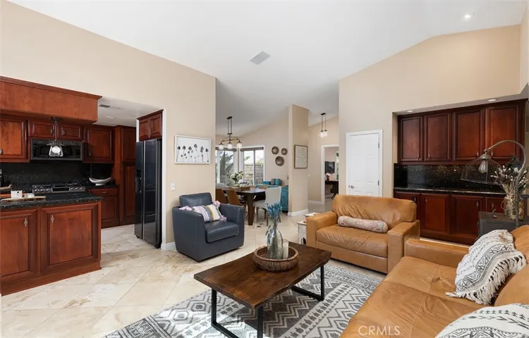 27764 Bahamonde, Mission Viejo, California 92692