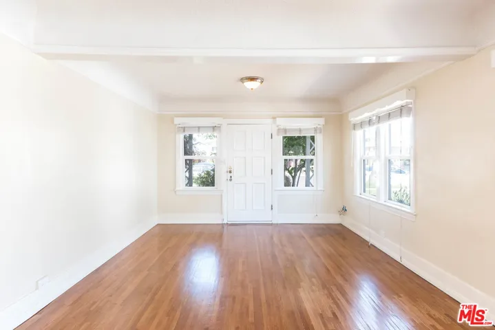 3928 Revere Avenue, Los Angeles, California 90039