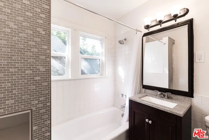 3928 Revere Avenue, Los Angeles, California 90039