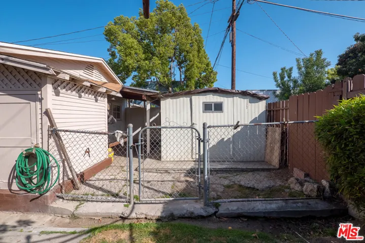 3928 Revere Avenue, Los Angeles, California 90039
