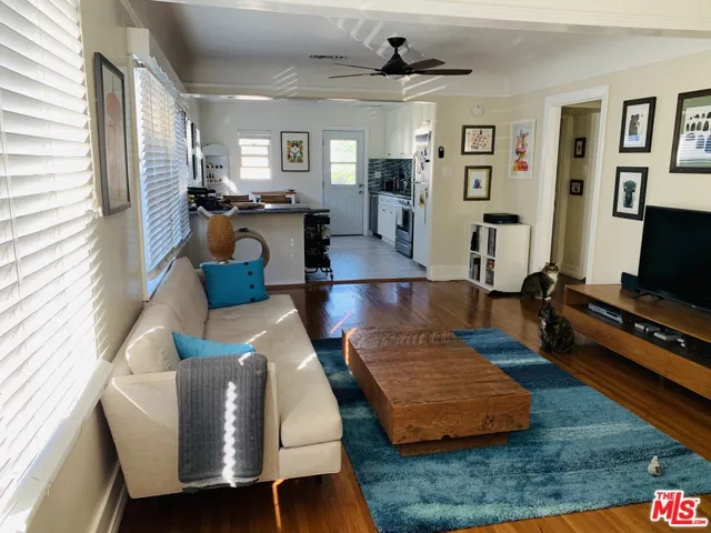 3928 Revere Avenue, Los Angeles, California 90039