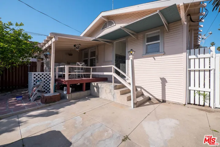 3928 Revere Avenue, Los Angeles, California 90039
