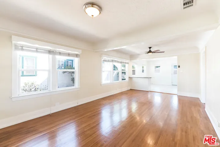 3928 Revere Avenue, Los Angeles, California 90039