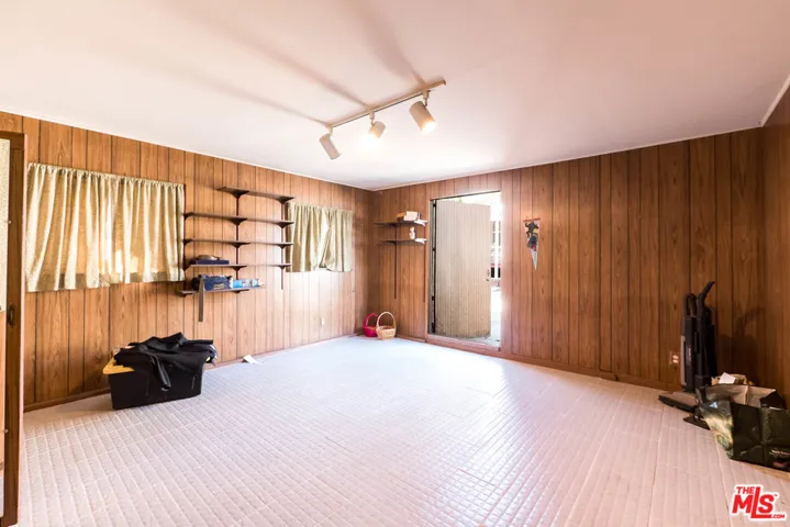 3928 Revere Avenue, Los Angeles, California 90039