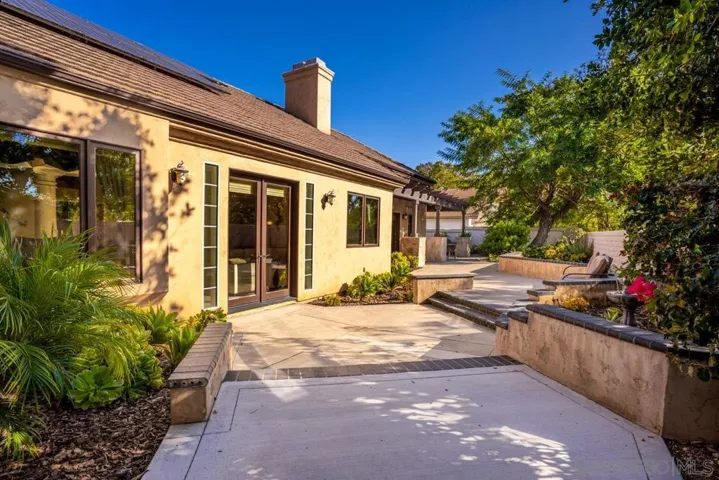16072 Cross Fox Ct, Poway, California 92064