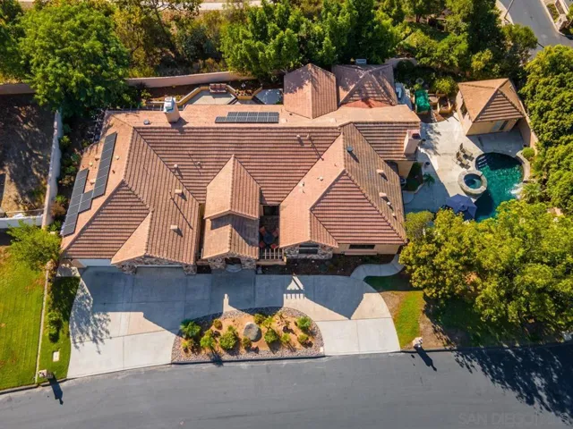 16072 Cross Fox Ct, Poway, California 92064