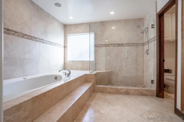 16072 Cross Fox Ct, Poway, California 92064