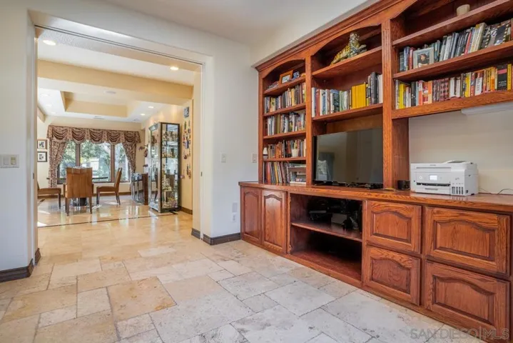 16072 Cross Fox Ct, Poway, California 92064