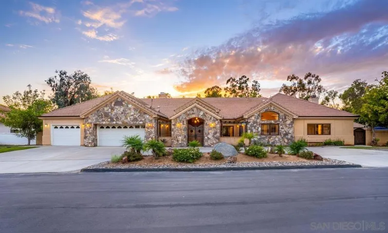 16072 Cross Fox Ct, Poway, California 92064