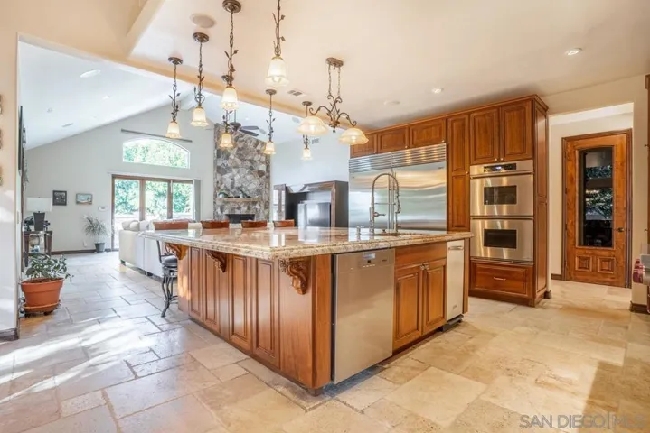 16072 Cross Fox Ct, Poway, California 92064