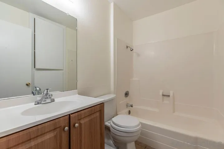 3916 60th St 107, San Diego, California 92115