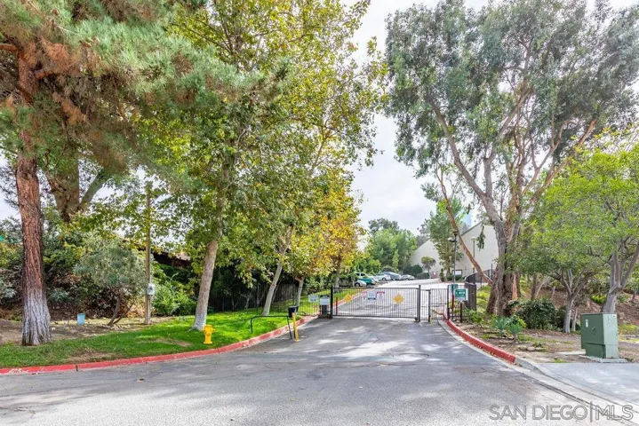 3916 60th St 107, San Diego, California 92115