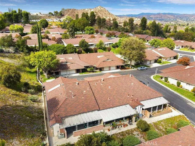 26700 Oak Branch Circle, Newhall, California 91321