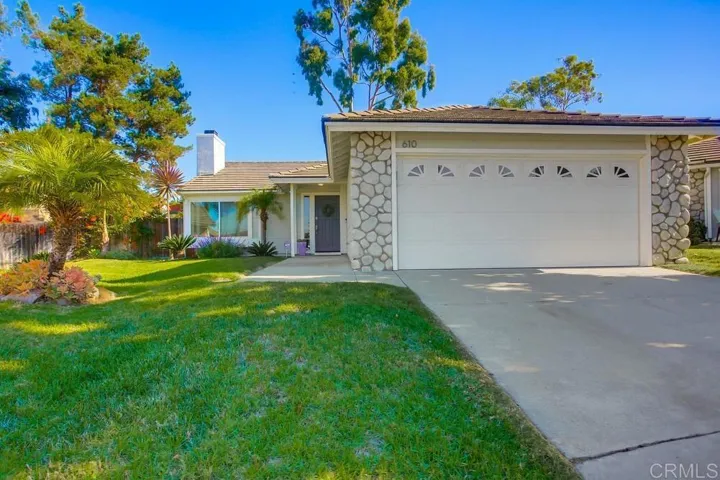 610 Rose Court, San Marcos, California 92069