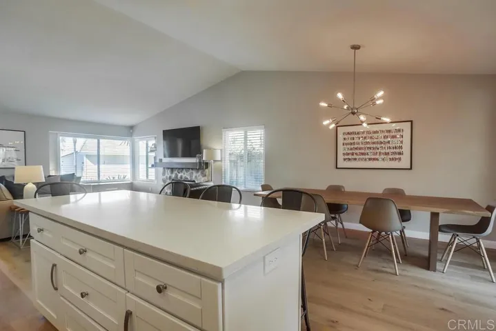 610 Rose Court, San Marcos, California 92069