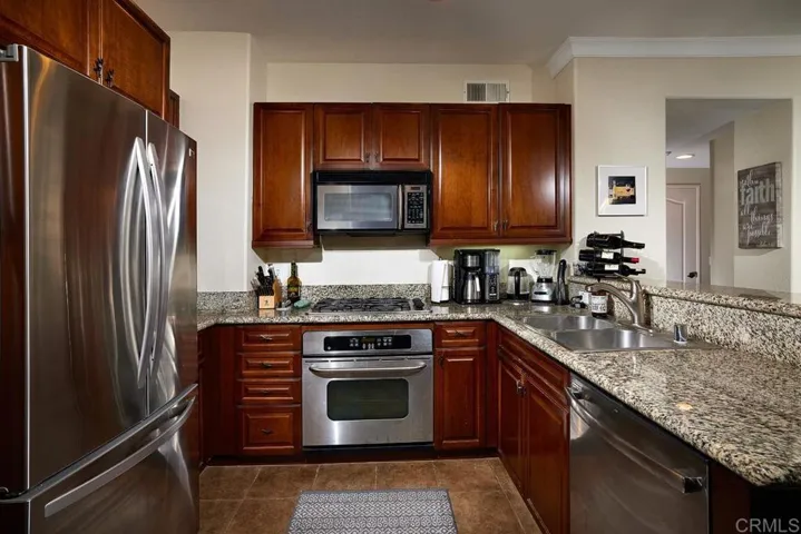 11021 Catarina Lane 299, San Diego, California 92128