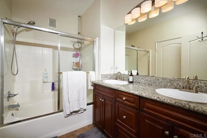 11021 Catarina Lane 299, San Diego, California 92128