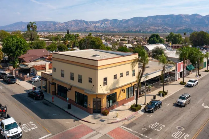 11-web-or-mls-UpmarketMedia-246Central-1