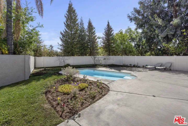 5803 Calmfield Avenue, Agoura Hills, California 91301
