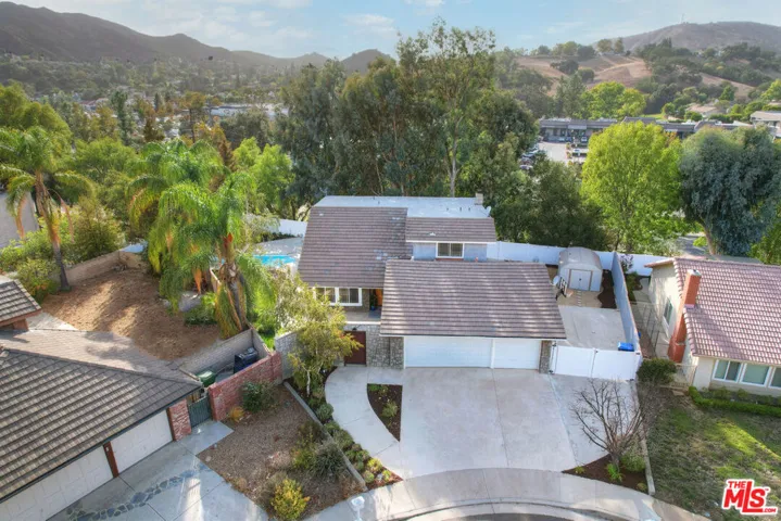 5803 Calmfield Avenue, Agoura Hills, California 91301