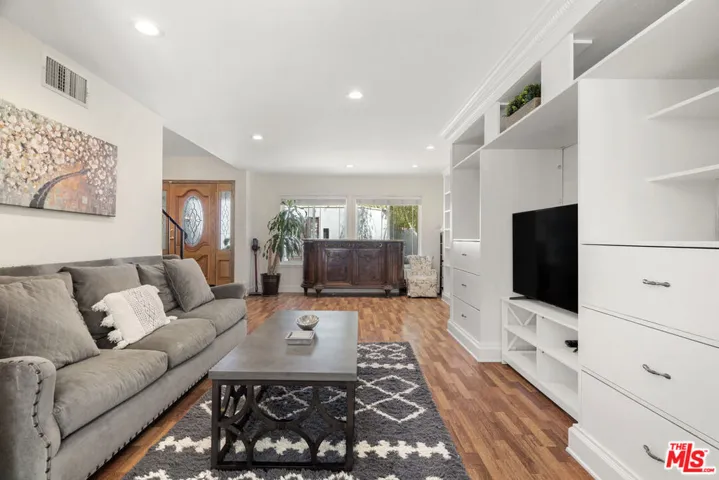 5803 Calmfield Avenue, Agoura Hills, California 91301