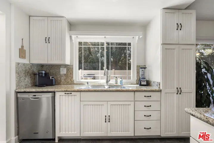 5803 Calmfield Avenue, Agoura Hills, California 91301
