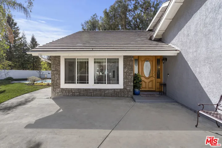 5803 Calmfield Avenue, Agoura Hills, California 91301