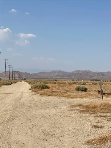 0 North Of Gaskell Road X 70th Street West, Rosamond, California 93560