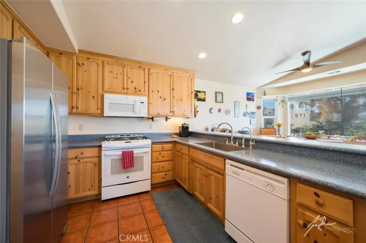 330 Island Street, Morro Bay, California 93442