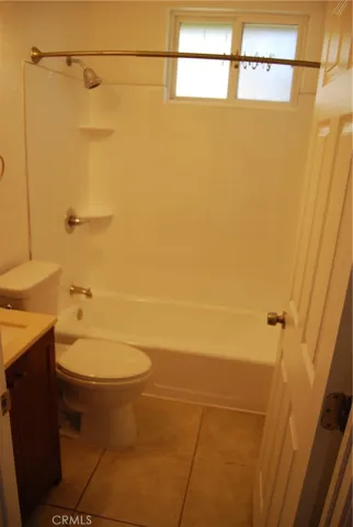2462 251st, Lomita, California 90717